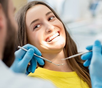 woman smiling dentist